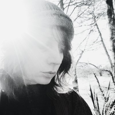 aliciamerz's profile picture. lofi, minimalist, ambient artist