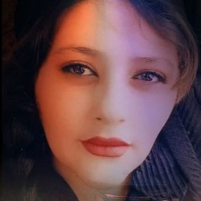 AvaBarani's profile picture. آن کس که سوگوار کرد خاک مرا 
آیا شکست در رفت و آمد حمل این همه تاراج؟