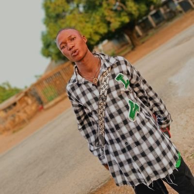 najimu48014904's profile picture. 