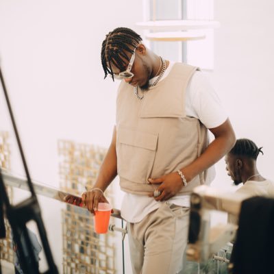 Vibezbyzap's profile picture. 