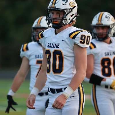 6’5” 215lbs || Saline High School 23’ || Football DE/4⭐️Long Snapper @kornbluesnappin|| Baseball OF || LP Rails 18u || EV 103 || Personal # (734)-780-5811