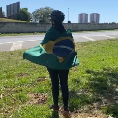 🇧🇷🇧🇷2️⃣2️⃣💚💛💙🤍

Cristã,esposa,mãe,patriota, e integrante do exército de Bolsonaro😊