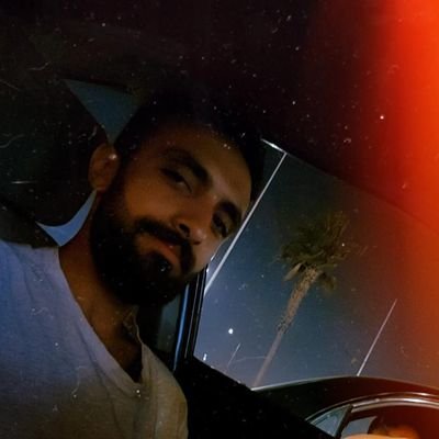 أتري, حين اخذ كل وقتك وأديك شهاده ملهاش لزمه؟ .. أتري؟ .. أديك من ورا
