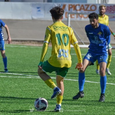 carreton_10's profile picture. 🔟🎩⚽️