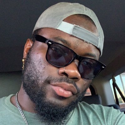 Liberian🌟 Artist/Producer HipCo/RNB #IRepLIB💯 Follow @KingDozee on Social Media📲 #Loving Out Now On All Music Platforms!!! 🇱🇷🤘🏾⭐️