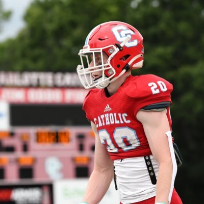 Charlotte Catholic | class of 2024🏈 |Corner/Safety |6’1 | 180 | 4.03 gpa | landonherzberg06@gmail.com |