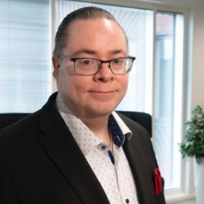 Seuraan Suomen Asiakastieto Oy:n tietokannasta saatavia trenditietoja taloudesta, kuten konkurssien ja maksuhäiriöiden kehitystä. Mielipiteeni on omia.