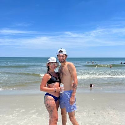 Shania_1989's profile picture. Selling and creating custom t-shirts and stickers