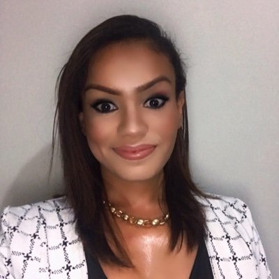 ♟Estudante de Publicidade & Empreendedora no Digital
♟estratégias, posicionamento & vendas.
♟Te ajudo a viver de internet
♟Mini curso gratuito no direct