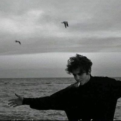 gulammujtaba36's profile picture. मैं भारतीय हूँ और यह होना ही मेरे लिए पर्याप्त है!!🖤!!.                  

👉🏼Law Student📓🖤!!