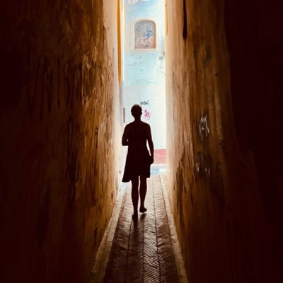 meisievanmagdat's profile picture. Amsterdammer, archeoloog, verpleegkundige, muziek, geschiedenis.