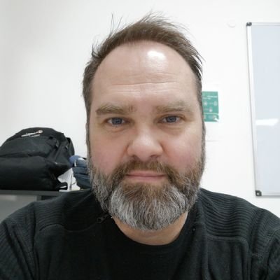 Formateur spécialisé en F.L.E. Démocrate et humaniste.