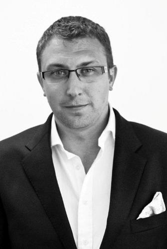 SReeder01's profile picture. Innovative solutions to business problems.