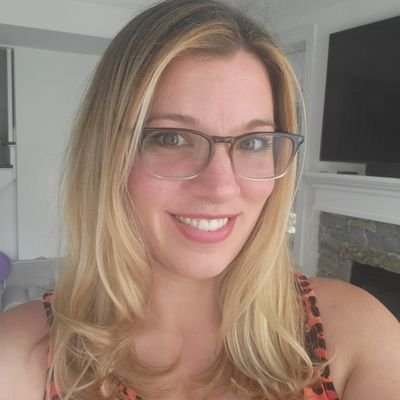 ashleigh_hahn's profile picture. Perfect:
https://t.co/maxeVrWWiL