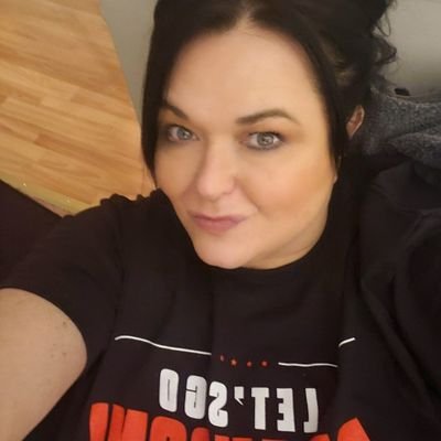 sharynawb's profile picture. #VoteRedtoSaveAmerica  #kissmyMAGAass