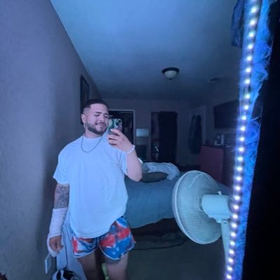 Ttonnyyyyy's profile picture. Deadlifting her body count🫶🏻🫶🏻