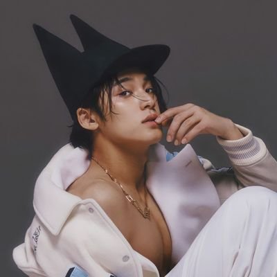 ʾʾ৫ׁㆍ ˖࣪ ᕀ る! 🫧 . 𝐌𝑦 𝐩𝑟𝑒𝐜𝑖𝑜𝑢𝑠 𝒃𝑜𝑦 𝑲𝐼𝑀 𝑴𝐼𝑁𝑮𝑌𝑈 𓏲 𖧶 𓈒 . @minqrts : I see your true colors, and that's why I love you.