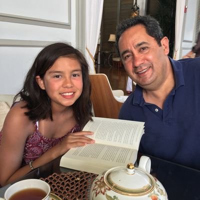 alpureco's profile picture. Mexico City to SF Bay Area. Wouldn't change a thing.  
#BLM  #GunReform #FreeHongKong #RootedInOakland #RoeVWade