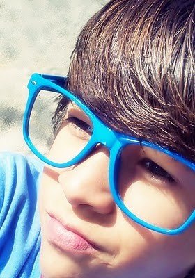 Sou Pabllo.
Orkut:http://t.co/VEJ3k1z9ZH