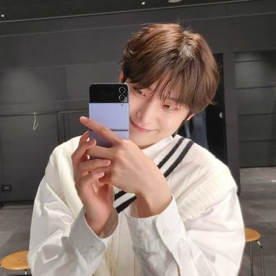 snMylvly's profile picture. 