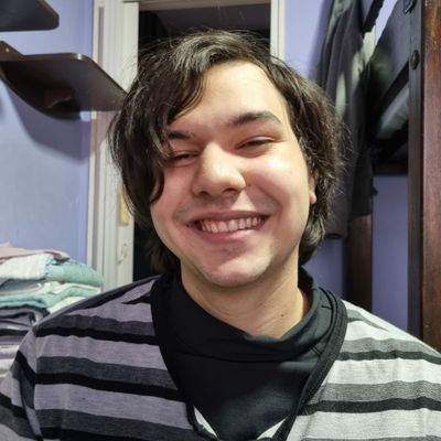 LuccasPadueli's profile picture. Farmácia - USP
Luccas com dois C = CC