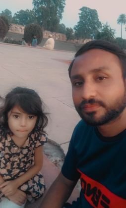 imranbu97389991's profile picture. امپورٹڈ حکومت شہباز گل کو رہا کرے