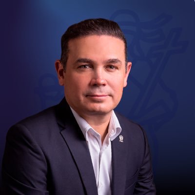 Soy Alejandro Navarro, guanajuatense de corazón 💙, esposo de @SamanthaSMx y padre de dos hijos. Presidente Municipal de Guanajuato.