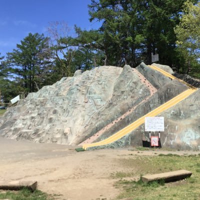 アルプス公園のアカウントです。 松本市にある都市公園(総合公園)です。 長野自動車道松本ICより車で25分 JR松本駅より徒歩60分 その他詳しい情報はホームページにてご確認下さい。 なお、お問い合わせは電話かメールでお願いいたします。