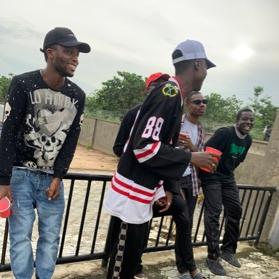 Maleygramm's profile picture. Creative director ll
A/R🎧 🎼🎥📹🎞️?
A wise man can play the fool but the fool can never play wise😶‍🌫️💀
Stay Frosty 👀✨😤Sc👻: Savagehuman99
Ig : Maleygram_