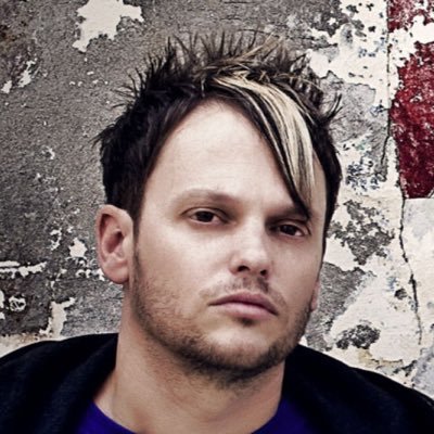 johnmoody_music's profile picture. Australian Solo Performer