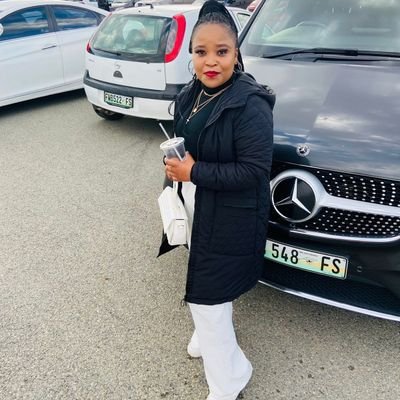 gugu__magwaza's profile picture. CTH🎓|| JesusIsKing👑 || IG: @ulethu.m