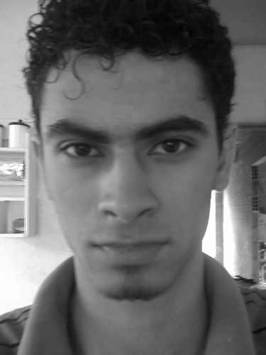 Cantor e Servo de Deus! Lutar sempre, vencer talvez, desistir jamais!!! Siga: @dienyap