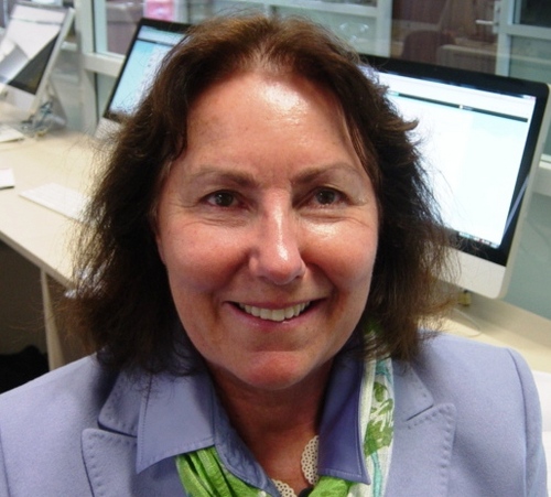 Teacher Librarian in Canberra, ACT. Enjoys reading, rowing in the early mornings in Lake Burley Griffin and investigating my family geneaology