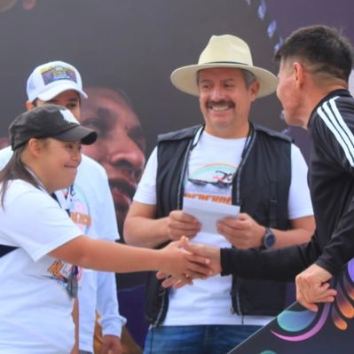 Amante de la música, la historia y el deporte OHANA Triatlón