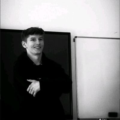 KaapiF's profile picture. 17 Yo 🇵🇱 
Twitch : kaapifnn | Creative Mayhem Finalist | 1100 $ Earned | 1140pr