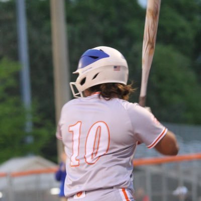 Newton County High School softball #10 Utility Player/ LF / Class of 2026 / Z bell 🥎