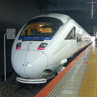 zFkf5vyi09aRb7D's profile picture. 車が小さい頃から好きで運転するのとメカニズムが好きなので、今まで乗った車はほぼ4WDになってしまいました。車関連以外(最近は鉄道が主になってます)も色々つぶやいていきますので、よろしくお願いします。