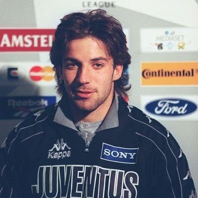 wrexker12's profile picture. 18.