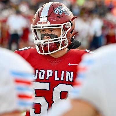 @Evangel_FB LB #GoValor | NSCA All-American 23 Joplin MO - LB - 