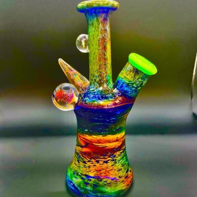 @Captain_Glass on IG                                     Maker of Glass pipes and adult toys                   Must be 18+ Dm me here or on IG with any ?’s