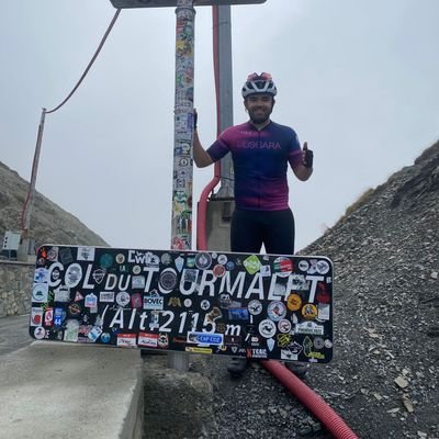 De Maella, pero mitad ejeano.
Ingeniero y deportista (pádel y ciclismo).
Buen rollismo!! 🕺🏻🕺🏻