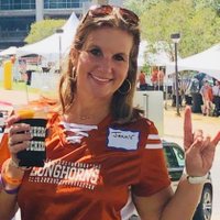 Jenn (@jenn_hookem) 's Twitter Profile