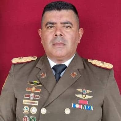 Comandante de la  Unidad Regional de Inteligencia Antidrogas N°53 Sucre. #GNB
Lucha Frontal Contra el Tráfico Ilícito de Drogas
¡SEGUIMOS VENCIENDO ! 🇻🇪