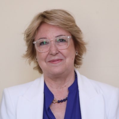 Concejala Grupo Municipal Socialista del Ayuntamiento de @Malaga. Presidenta Agrupacion @psoepalo. Especialista en Médicina de Familia y Comunitaria