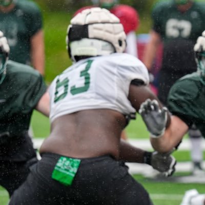 Dartmouth football DL|Student Athlete email: quinonezdakota@gmail.com|