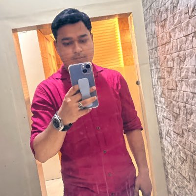 tahiralom's profile picture. Does bio matters for judgmental peoples ?