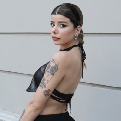 melisnabeerrss_'s profile picture. OFFİCİAL!