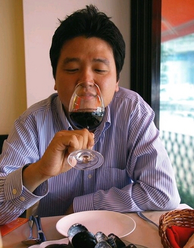 hot_place's profile picture. 포도냐/순두부/일본도놀만하다/도쿄/상해/홍콩/비앙키/bianchi/피나렐로/도그마2.5