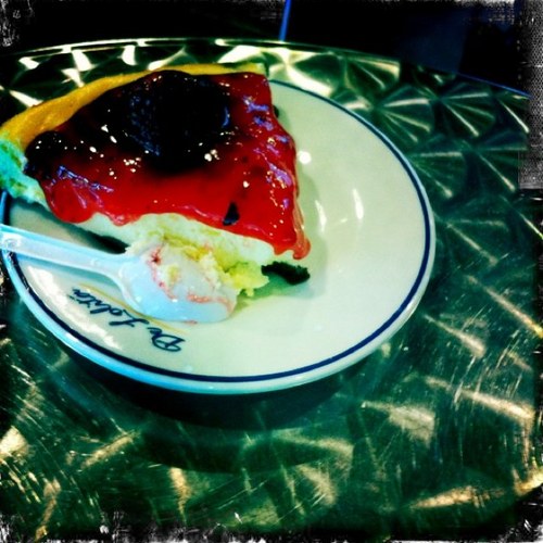 hondurasllanos's profile picture. The Drop EP: https://t.co/Dltld6FL7v Mucha Pimienta EP: https://t.co/VWiEBHpIgu