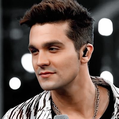@luansantana 🌠💫 || Ele respondeu 02/05/2021 💝 | 30/07/2012 ** 31/01/2014 ** 28/07/2019 | Nenhum abraço 😢